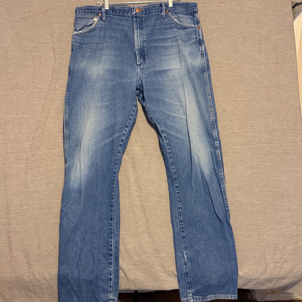 Wrangler Men's 40x36 Blue Denim Jeans Western Style Bootcut